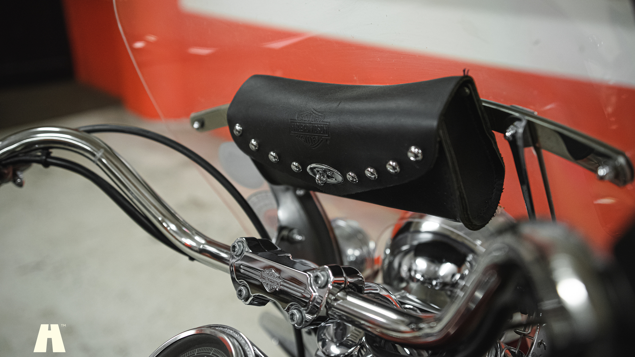 Exterior image of 2002 Harley-Davidson Heritage Softail Classic