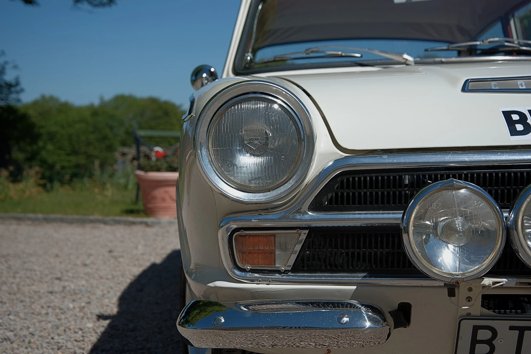 Exterior image of 1966 Ford  Cortina GT (11)