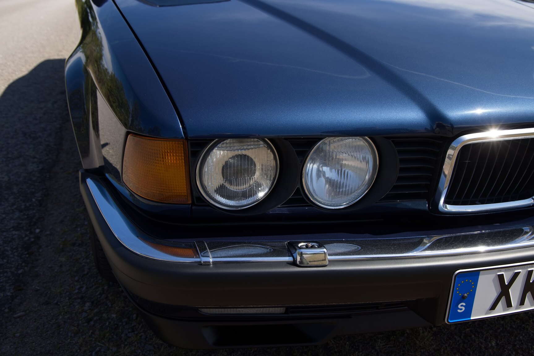 Exteriörbild på 1990 BMW 750 IAL Highline