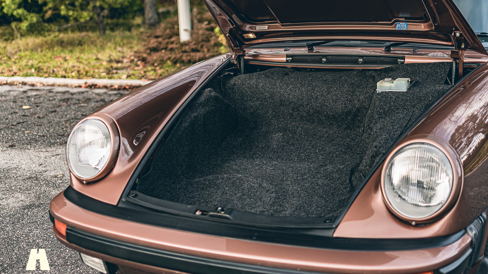 Innenraumfoto von 1989 Porsche 911 Carrera 3.2 Targa (50)