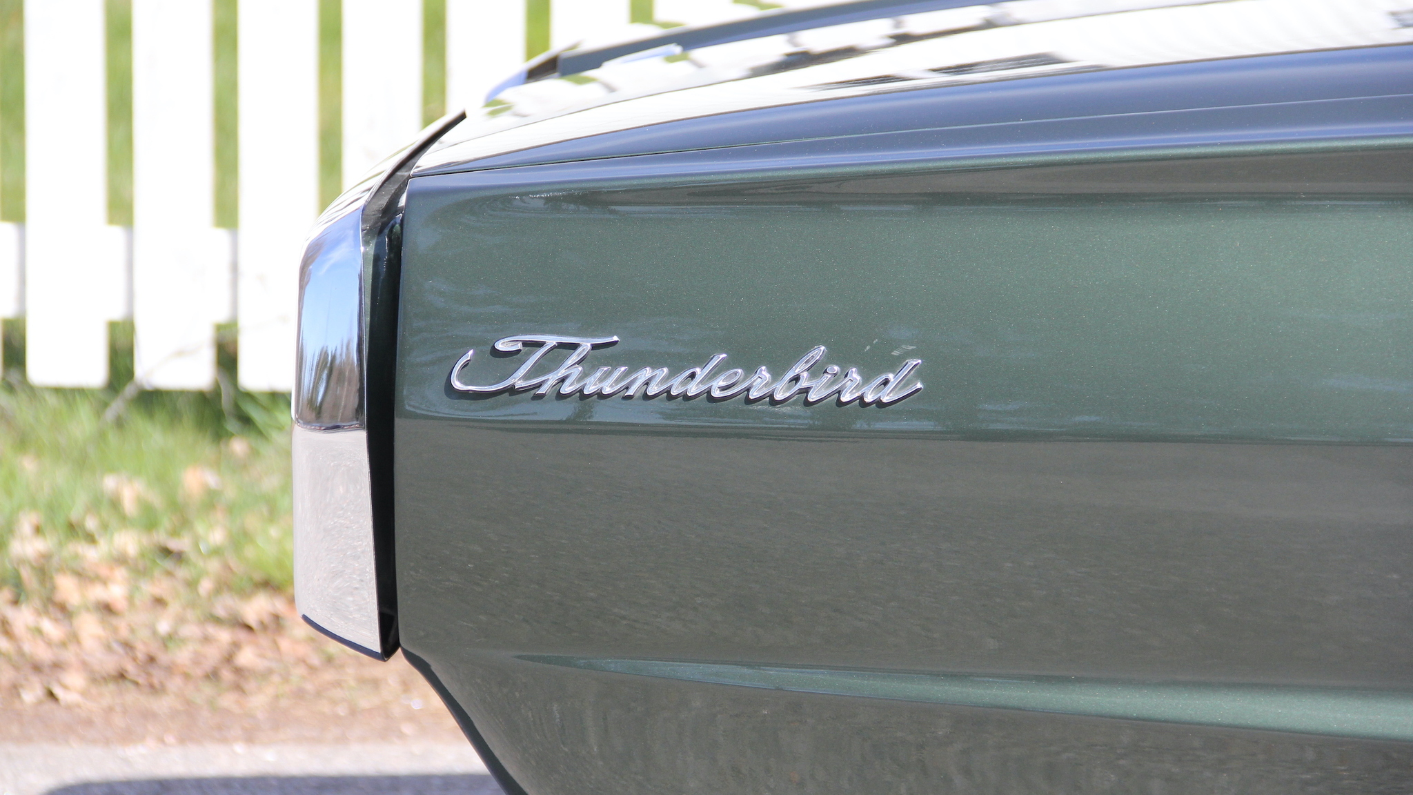 Exteriörbild på 1966 Ford Thunderbird Town Hardtop 6.4