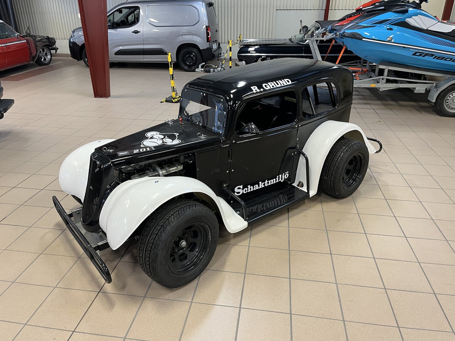 Exteriörbild på Legend Cars 
