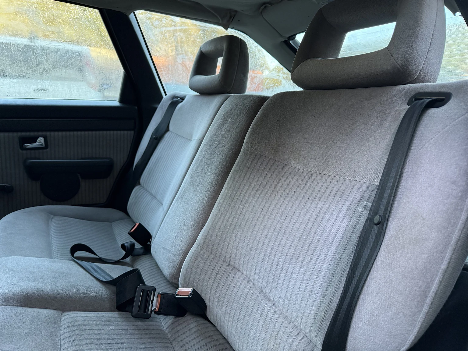 Interiörbild 1990 Audi 100 Avant (14)