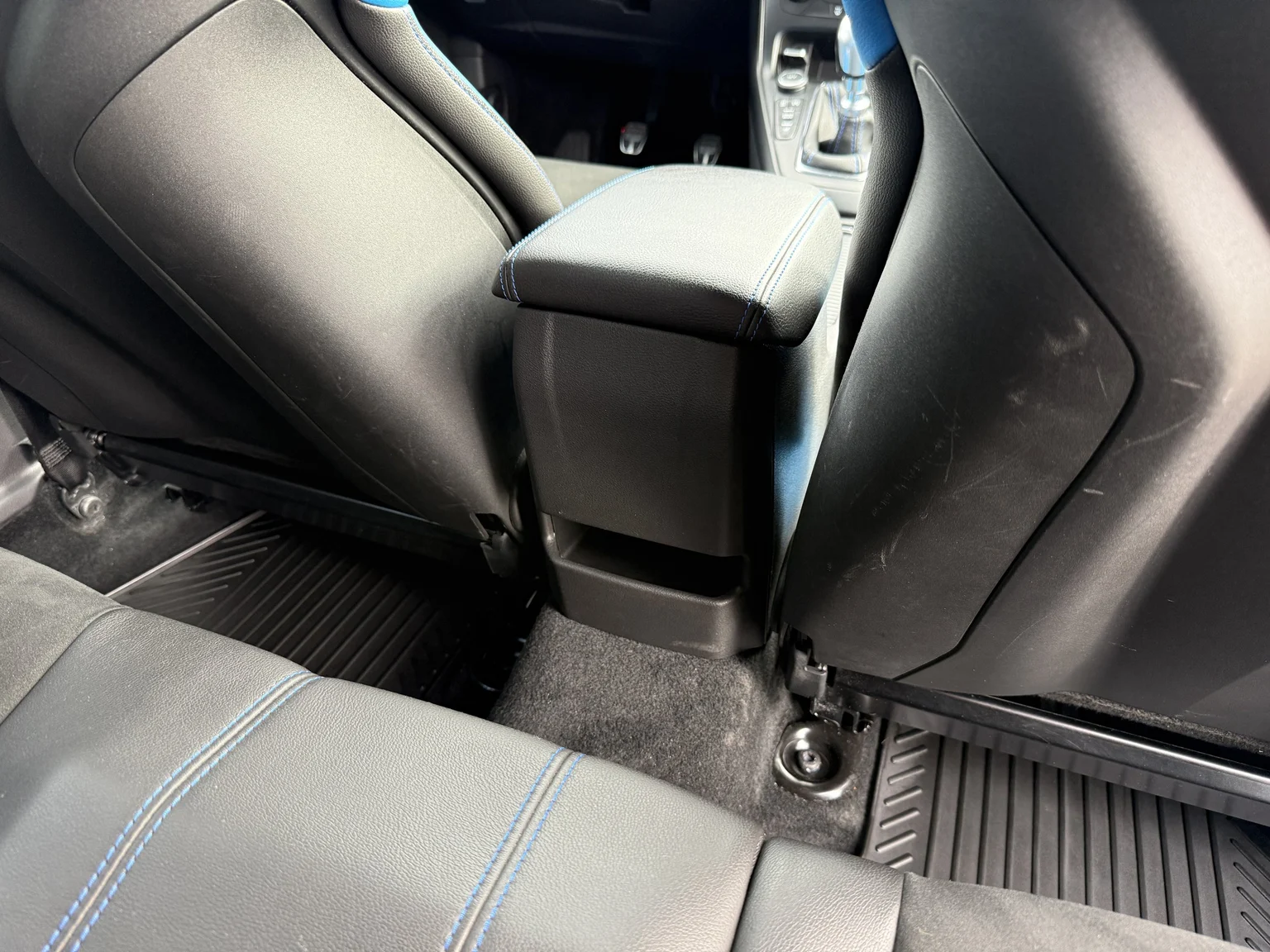 Interior image of 2018 Ford Focus RS (65)