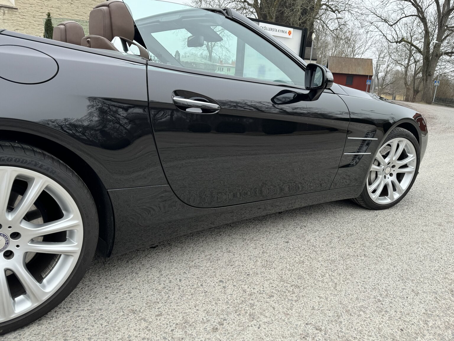 Exteriörbild på 2013 MERCEDES-BENZ SL 500