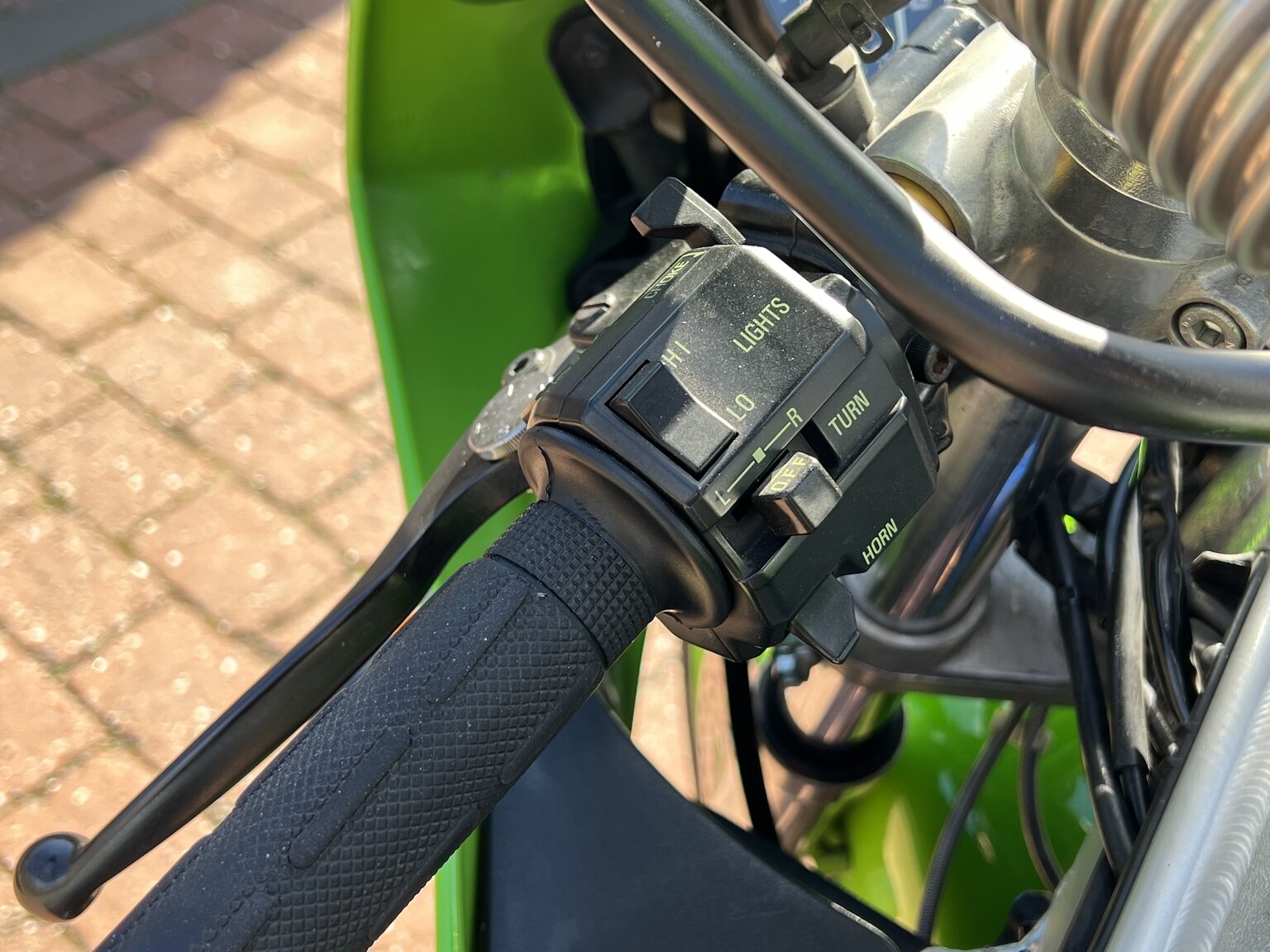 Exterior image of 1989 Kawasaki ZXR 750 H1 (53)