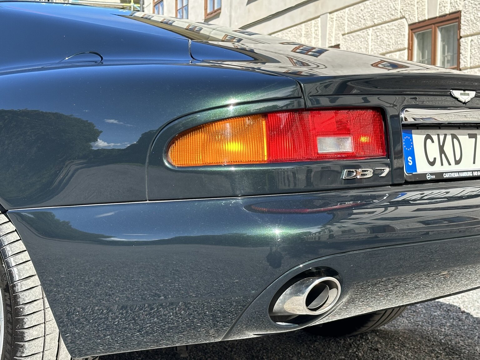 Exterior image of 2003 Aston Martin DB7