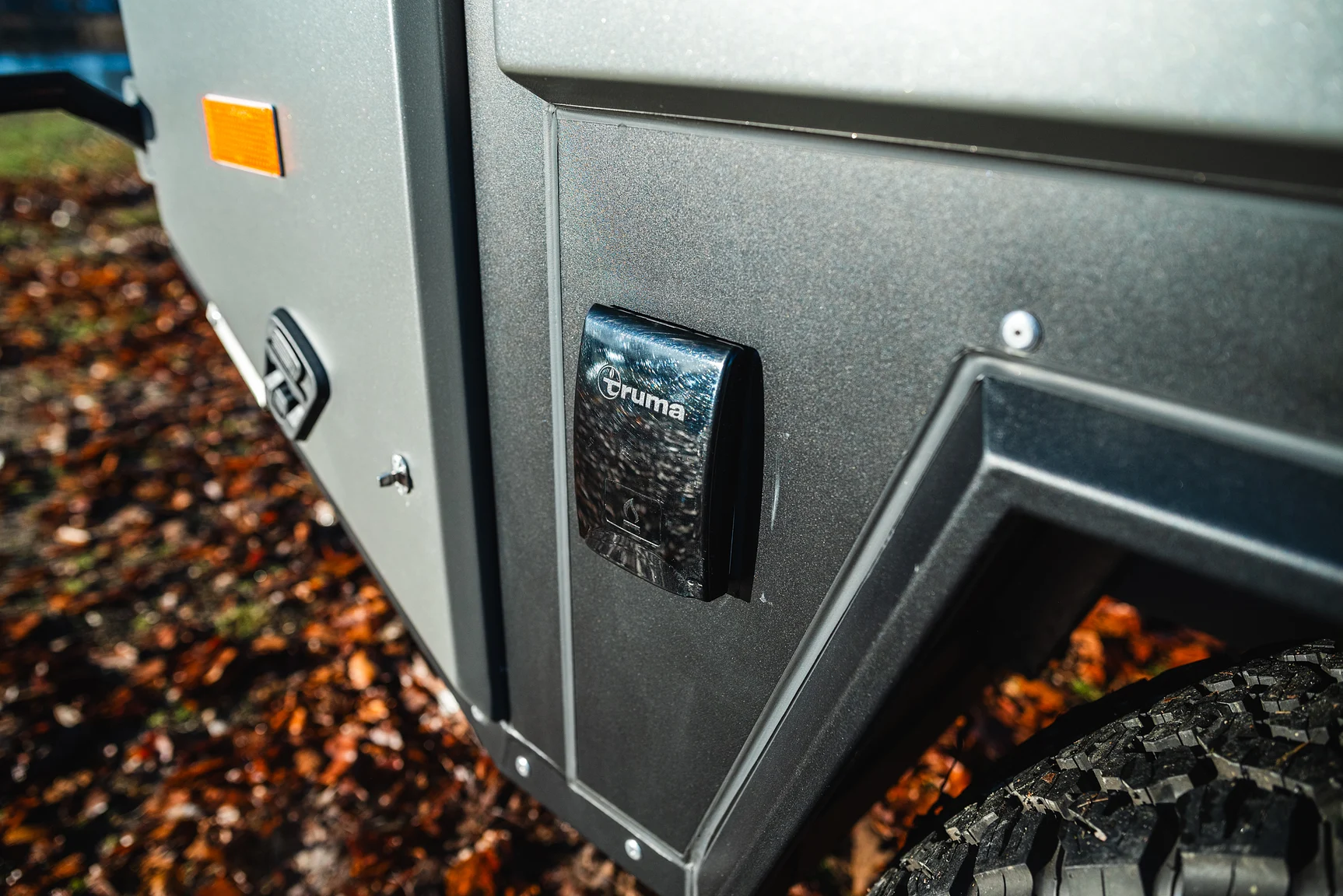 Exterior image of 2025 Northea Trailer Expedition Crawler 458i Offgrid-Camper (36)