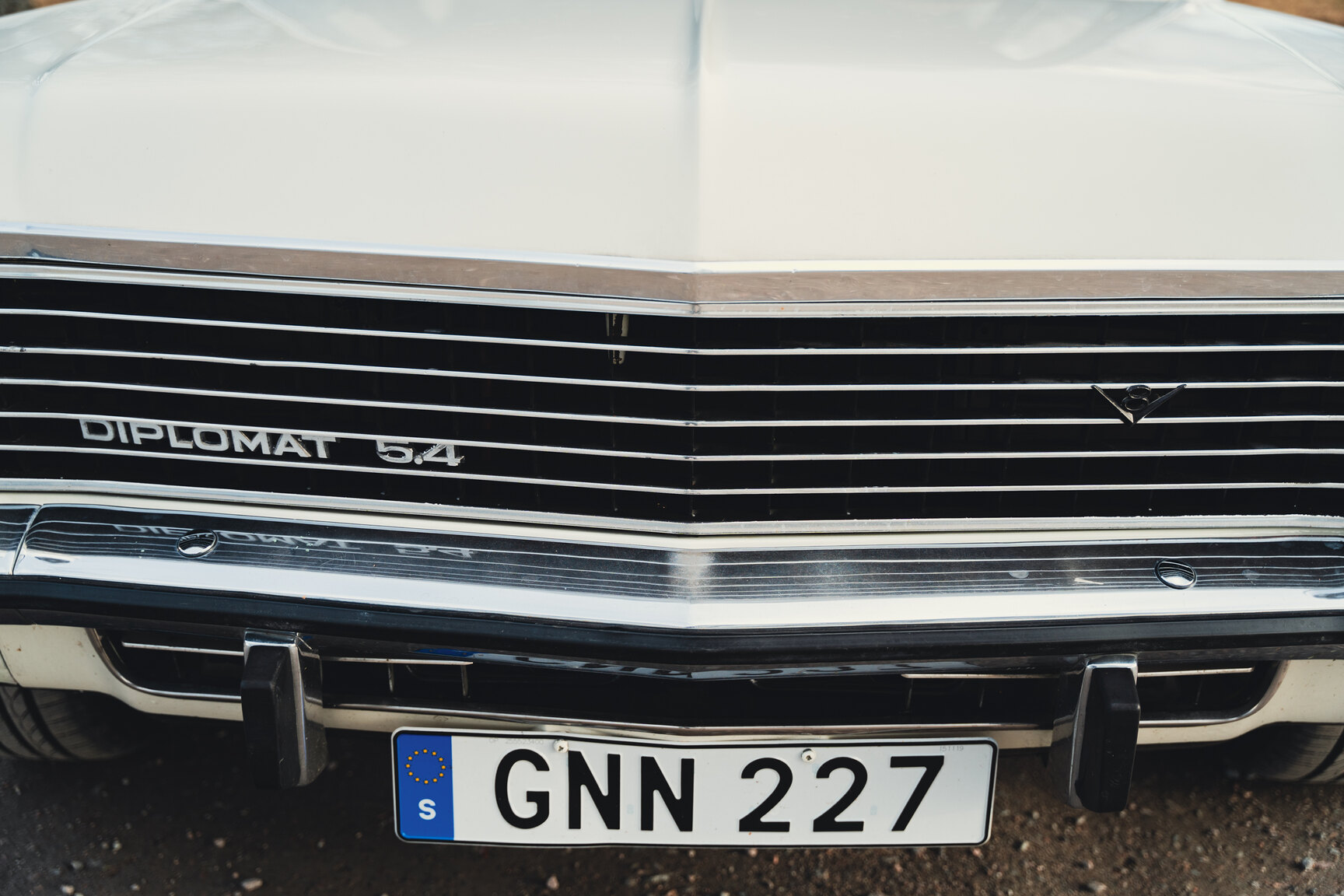 Exterior image of 1973 Opel Diplomat V8