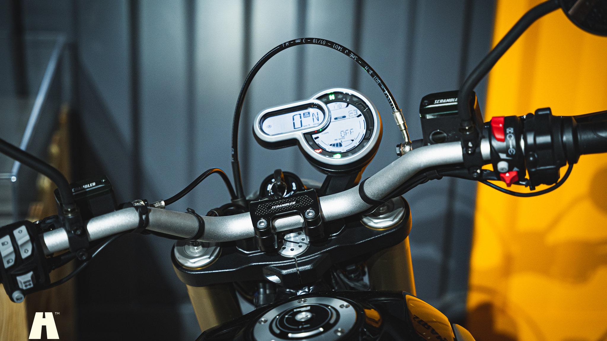 Exteriörbild på 2018 Ducati Scrambler 1100 (54)