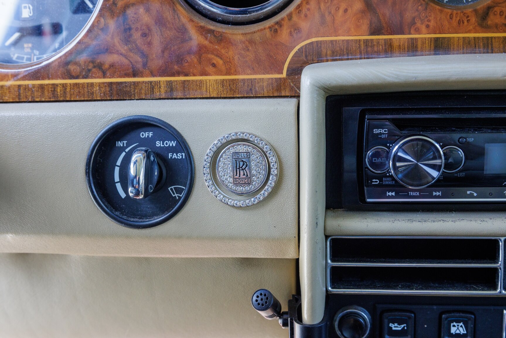 Interior image of 1991 Rolls Royce Silver Spur LWB