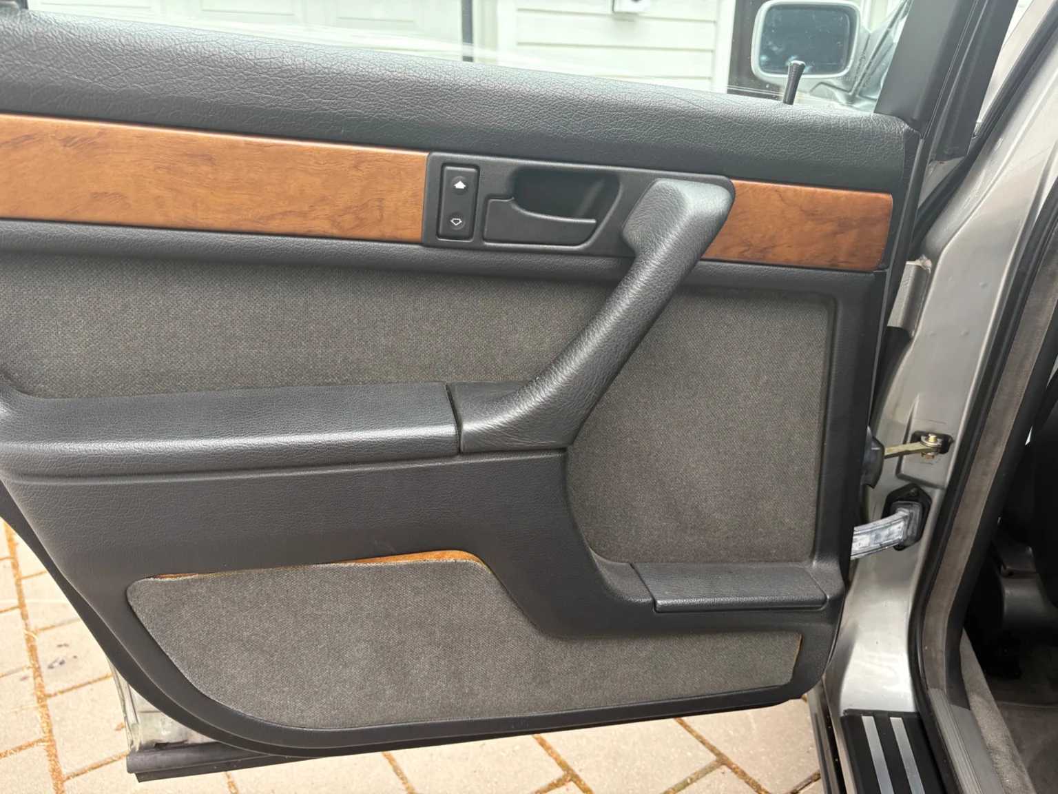 Innenraumfoto von 1988 BMW 730iA (41)
