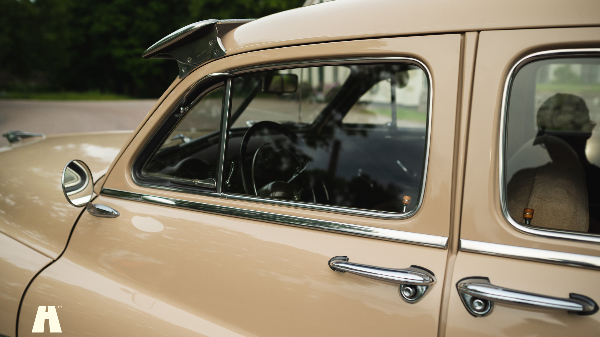 Exterior image of 1950 Mercury Eight Sport Sedan