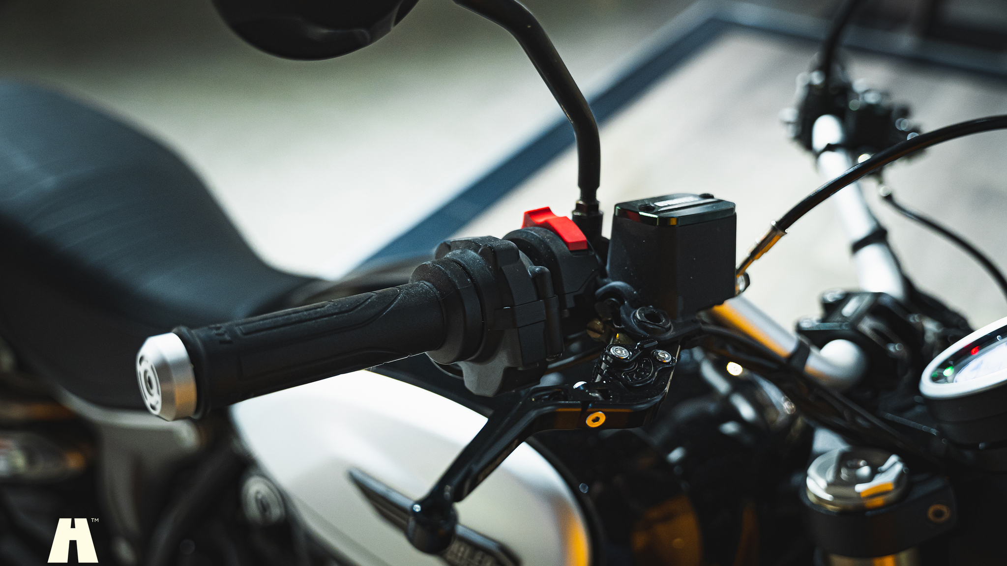 Exterior image of 2018 Ducati Scrambler 1100 (73)