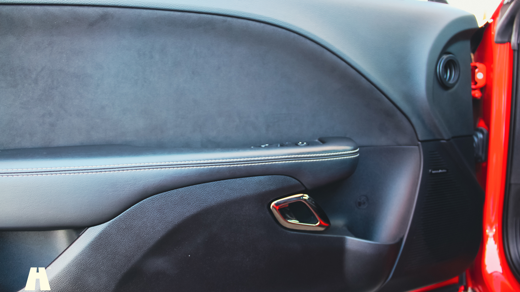 Innenraumfoto von 2019 Dodge Challenger Hellcat (6)