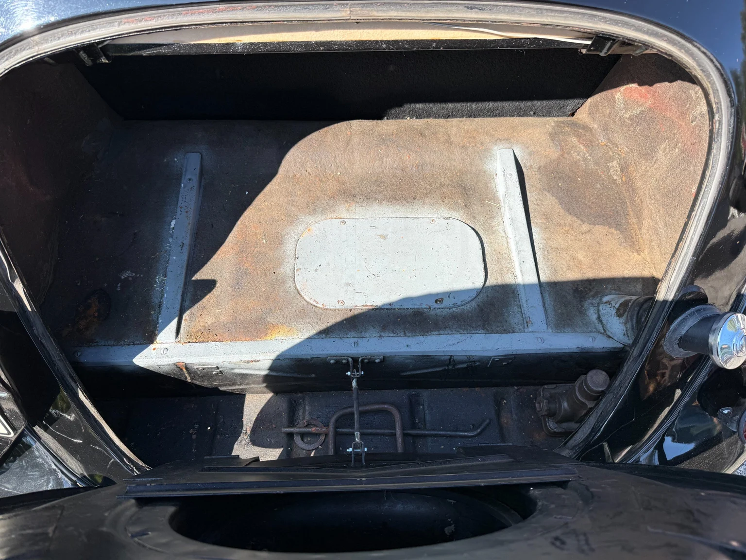 Interior image of 1951 Citroën CV 11  Sedan  (56)