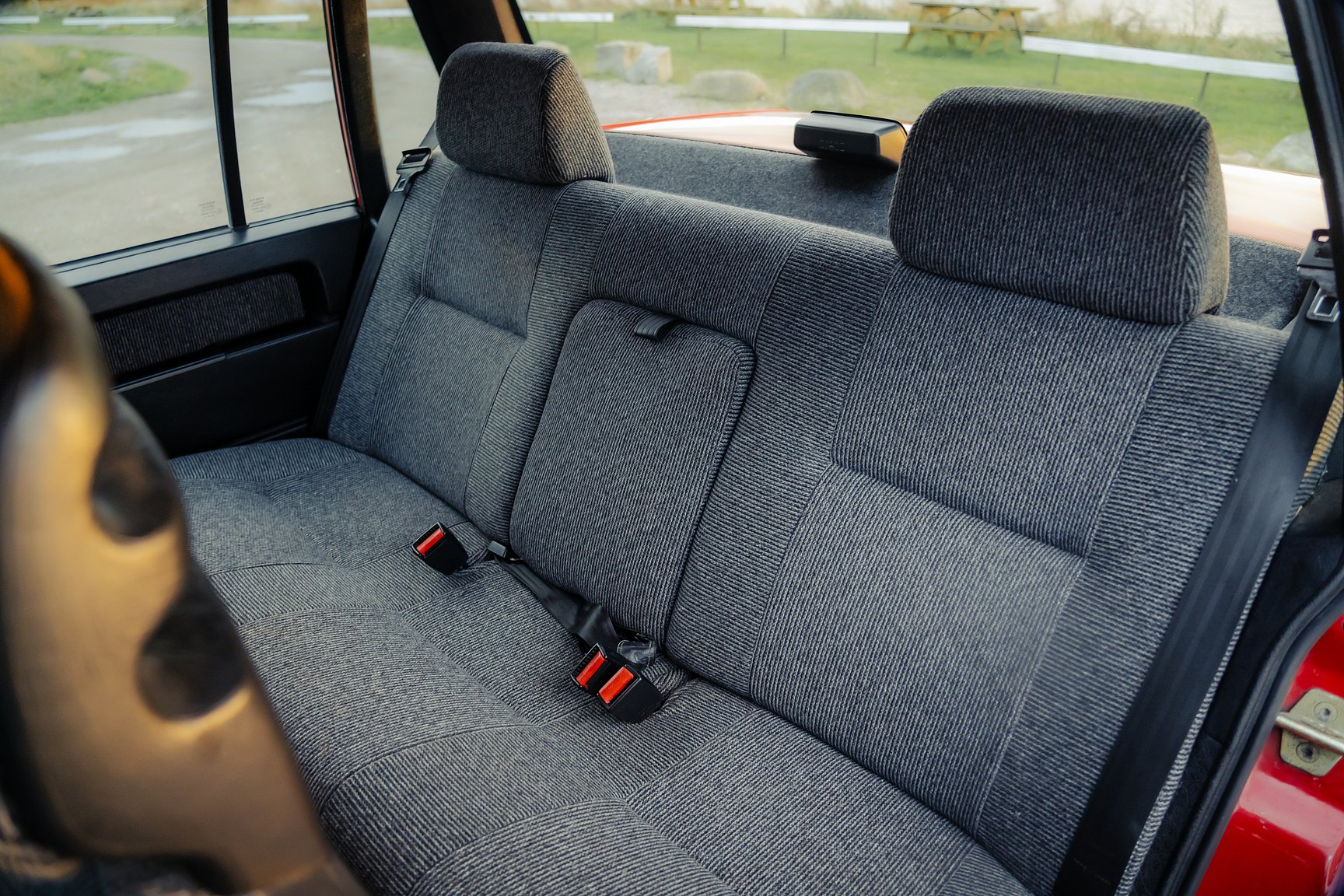 Interiörbild 1990 Volvo 740 GL