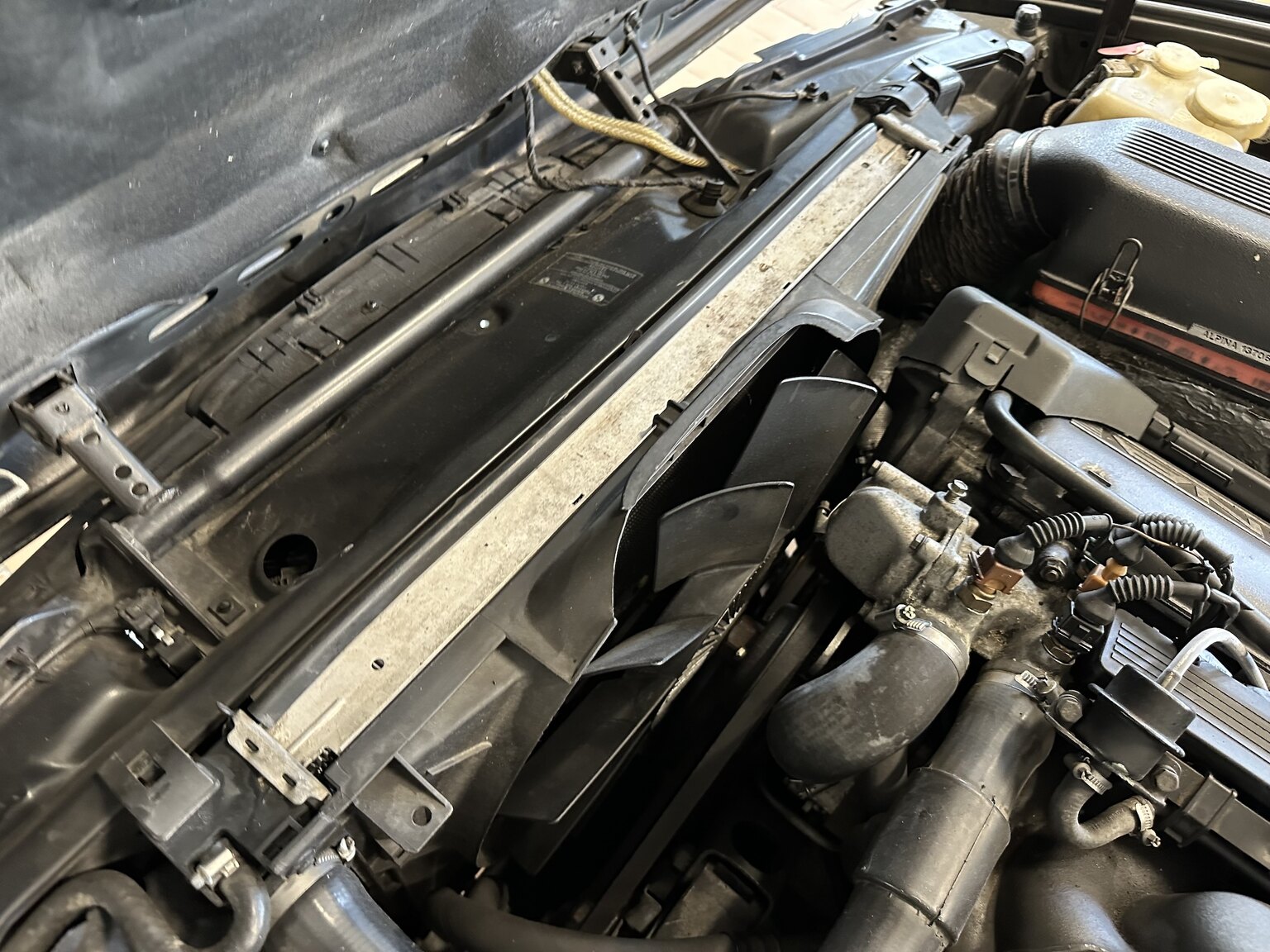 1991 ALPINA BMW ALPINA B10 BI-TURBO, Mekanik