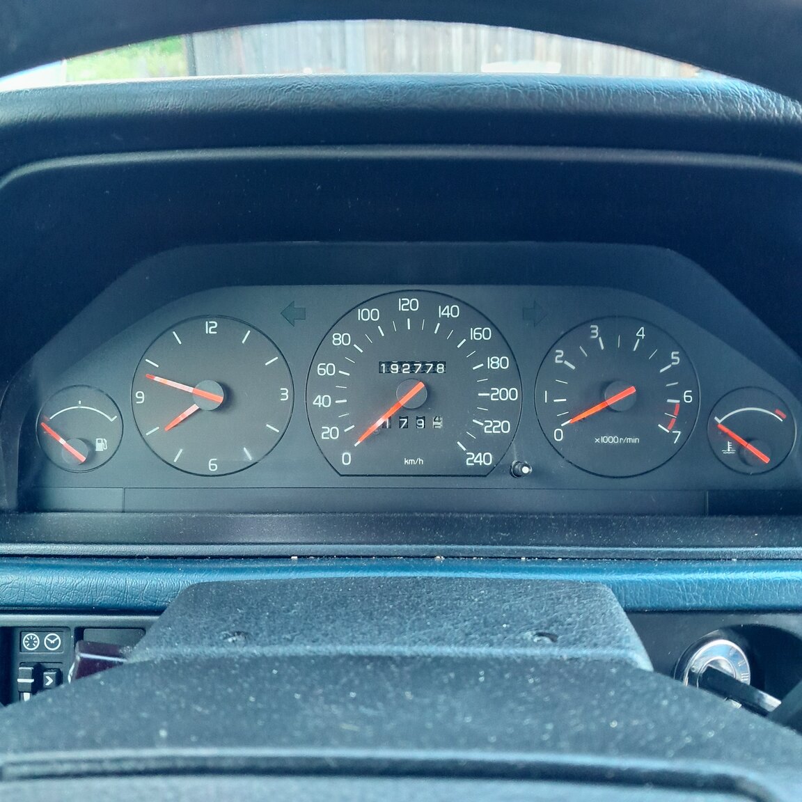 Interiörbild 1992 Volvo 944 GL SE