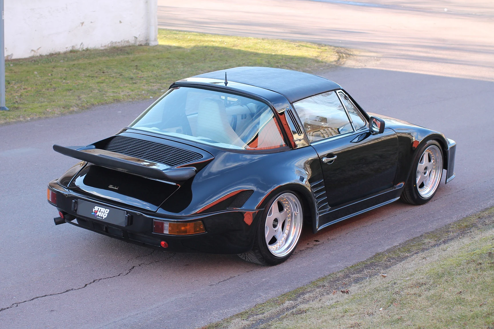 Aussenfoto 1976 Porsche 911 Targa Flachbau - Josef Zirkelbach DP (117)