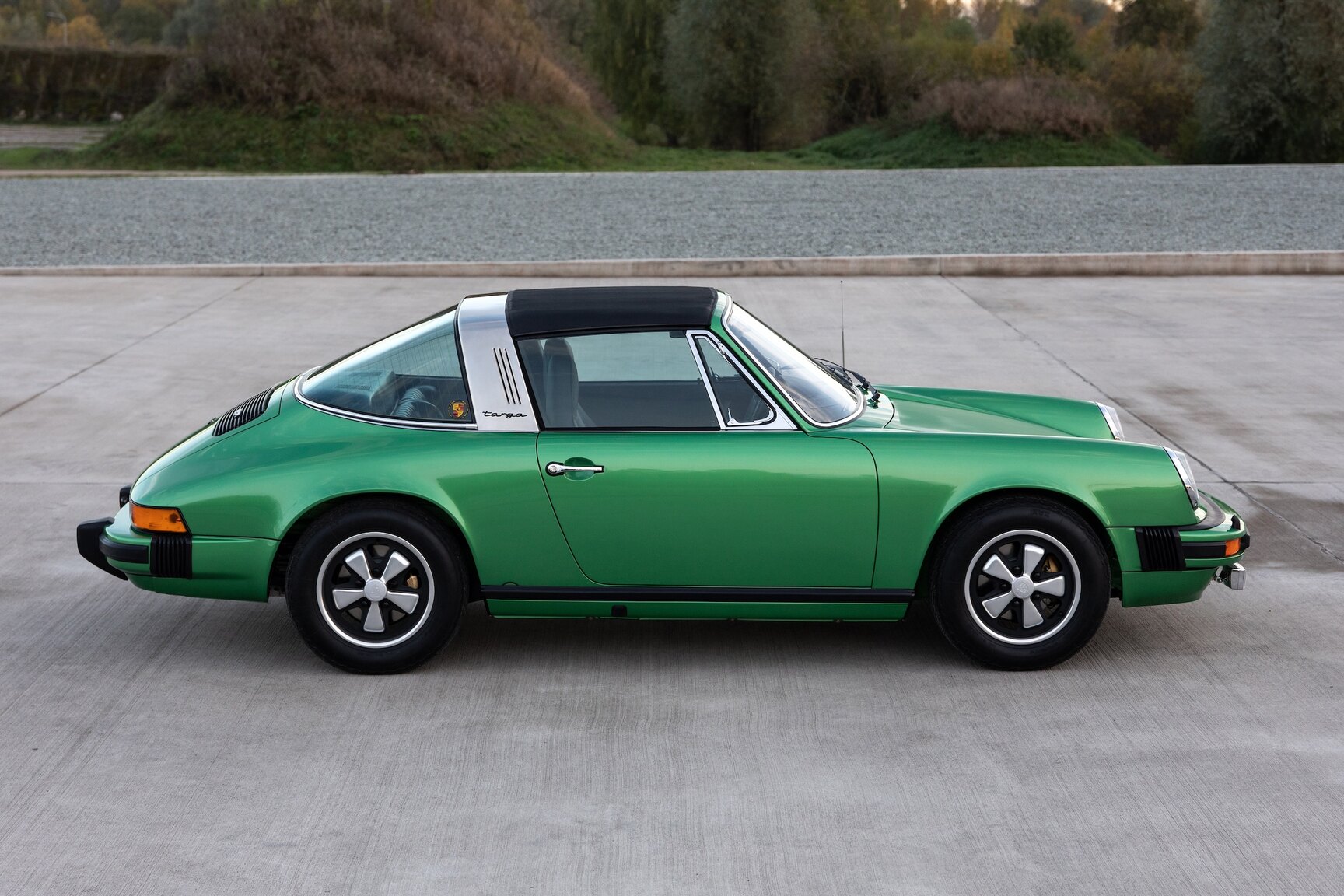 Aussenfoto 1974 Porsche 911 S Targa