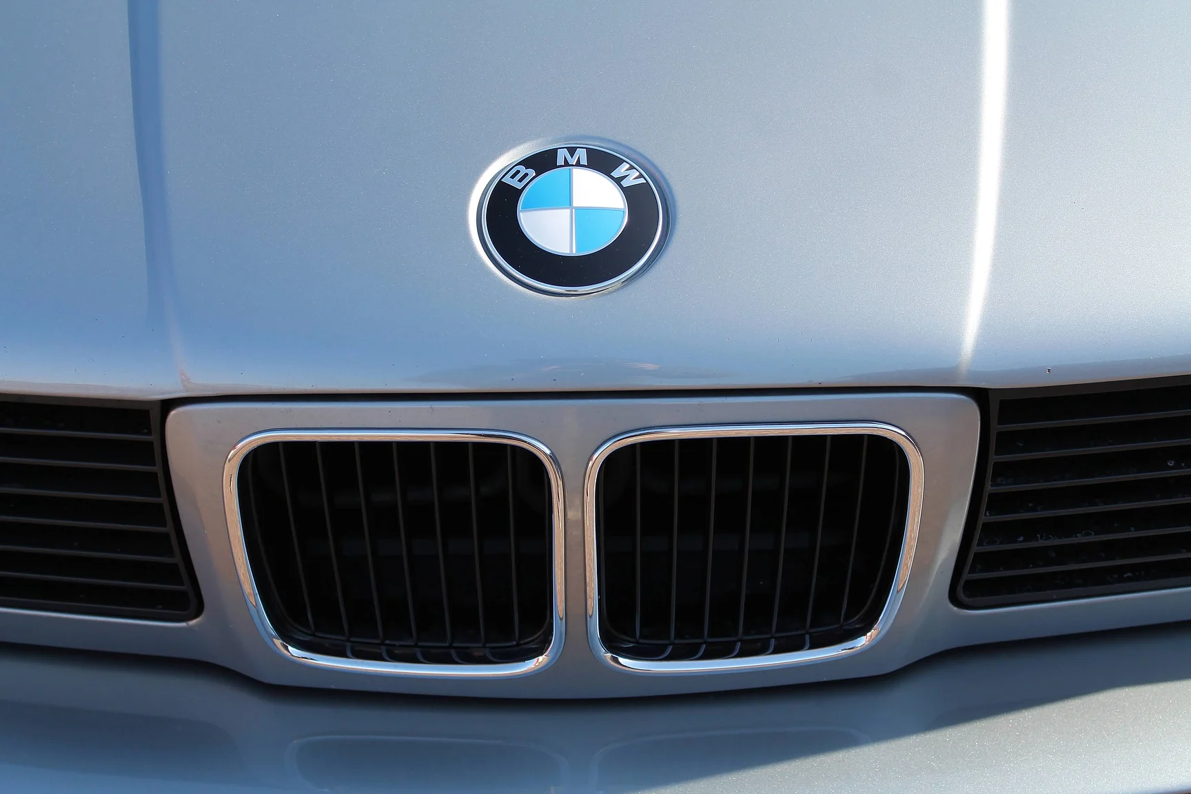 Exteriörbild på 1988 BMW 535i - NO RESERVE (89)