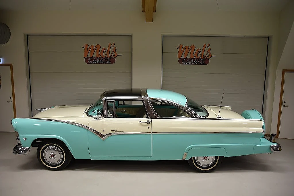 Bild von 1955 Ford Fairlane (12)