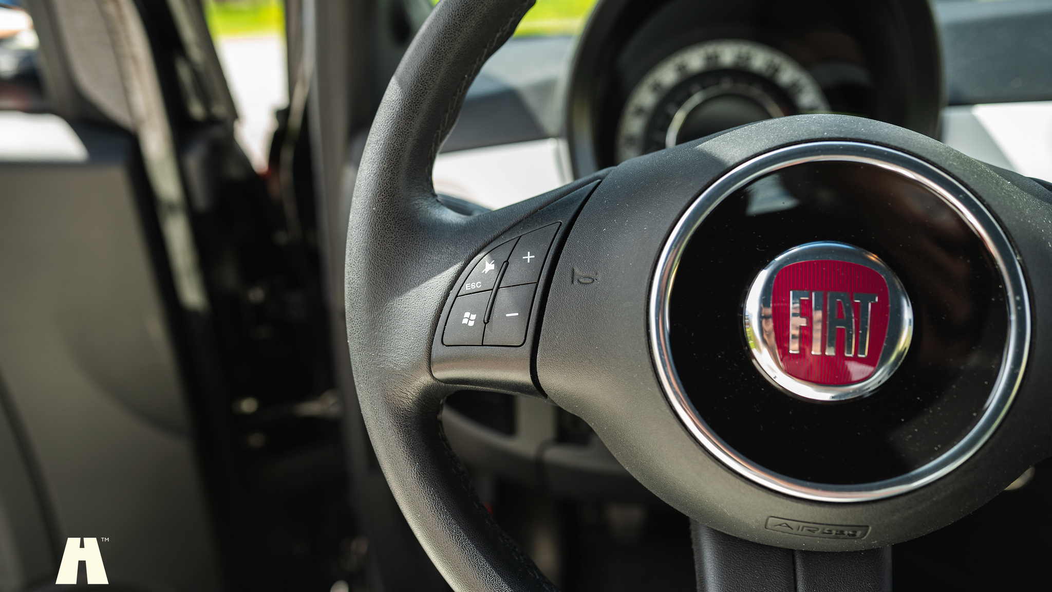 Interior image of 2012 FIAT 500 GUCCI