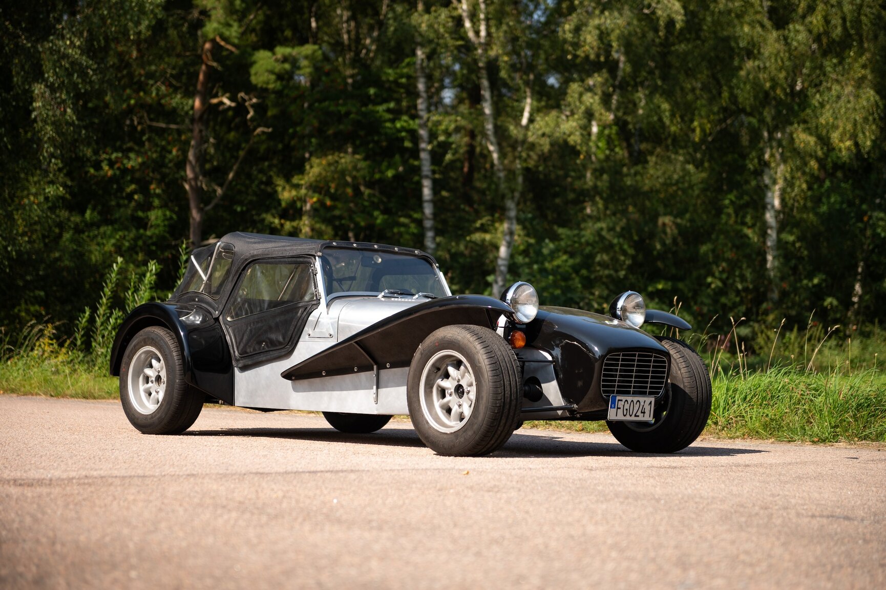 Exterior image of 1969 Lotus Super Seven