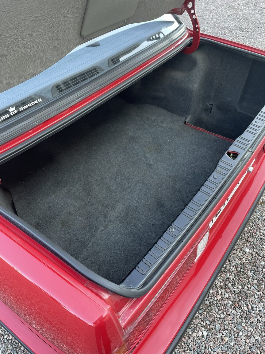 Interiörbild 1987 BMW 320i