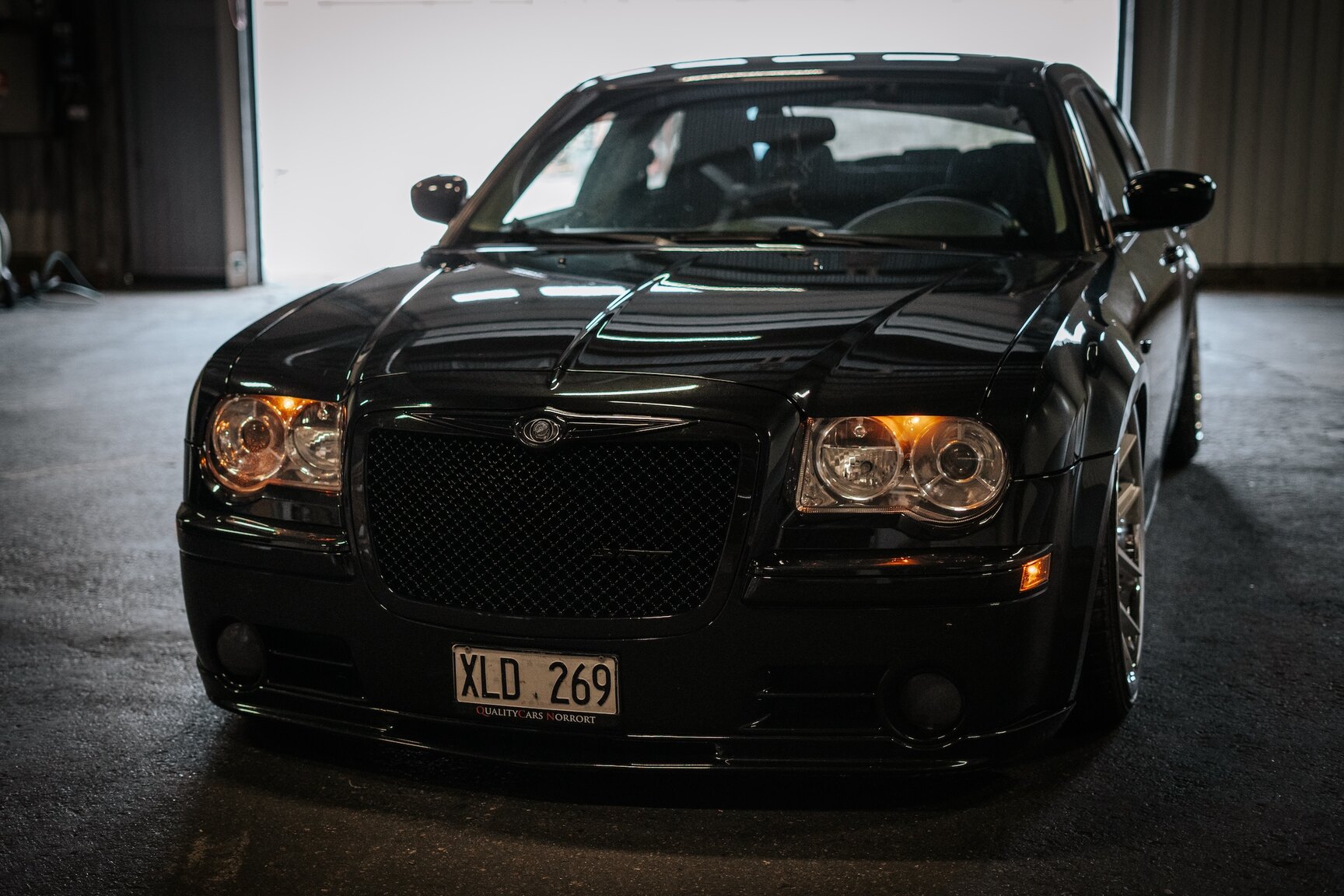 Aussenfoto 2006 Chrysler 300C SRT-8 (32)