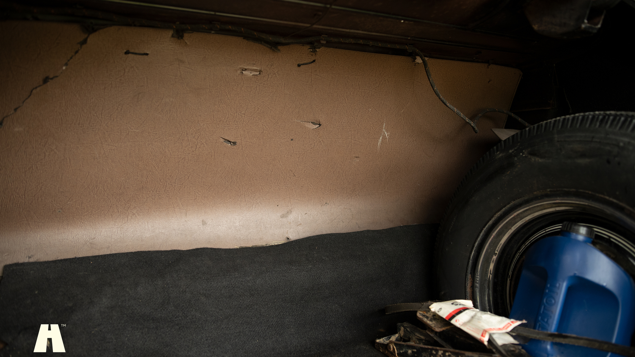 Interior image of 1949 Buick Super Eight (87)