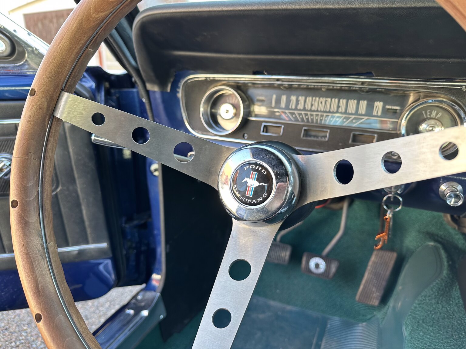 Interiörbild 1965 Ford Mustang Fastback 351W (29)