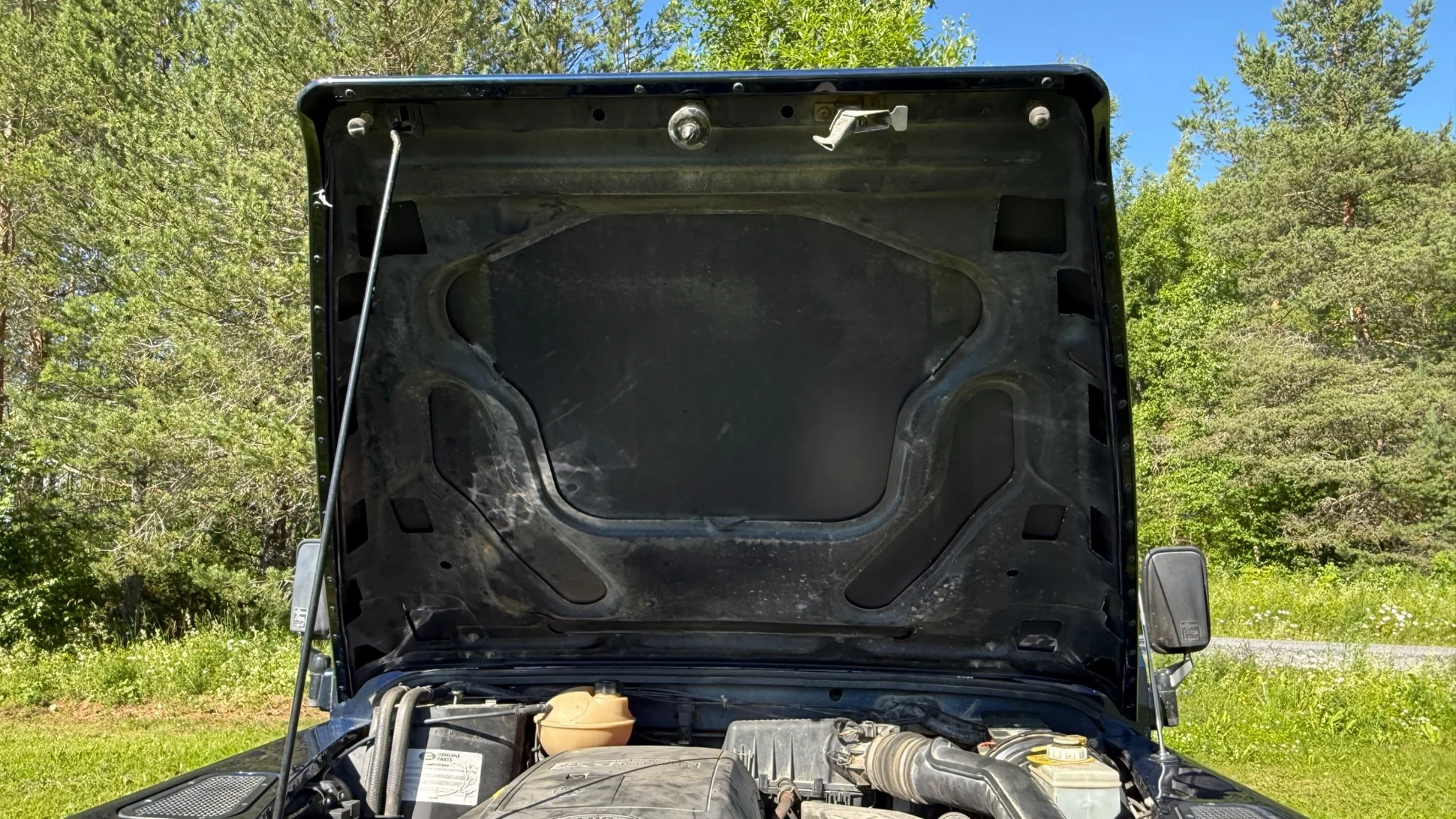 Image of 2002 Land Rover Defender 110 Kombi Td5 mechanics (9)