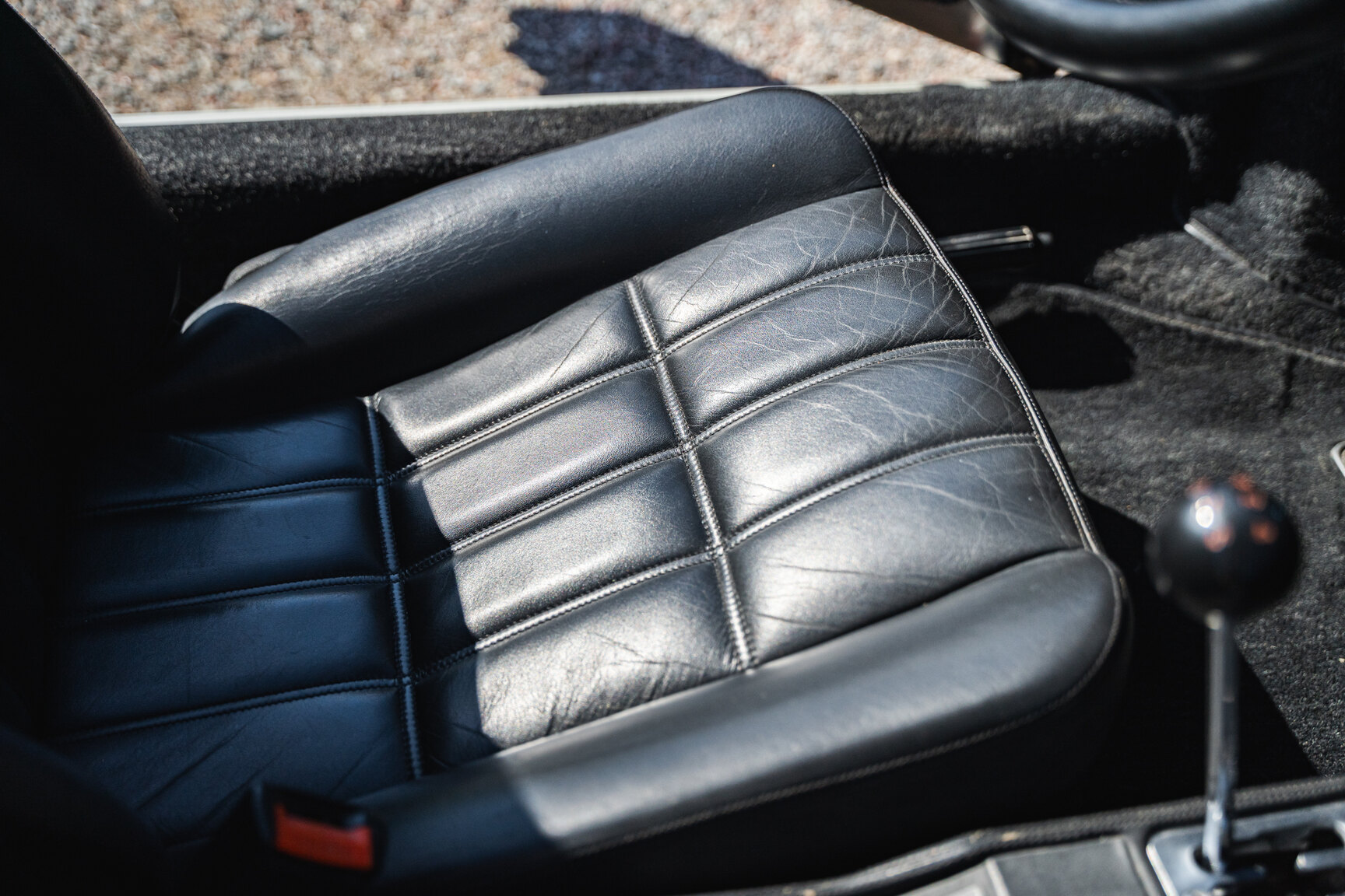 Interiörbild 1989 Ferrari 328 GTS