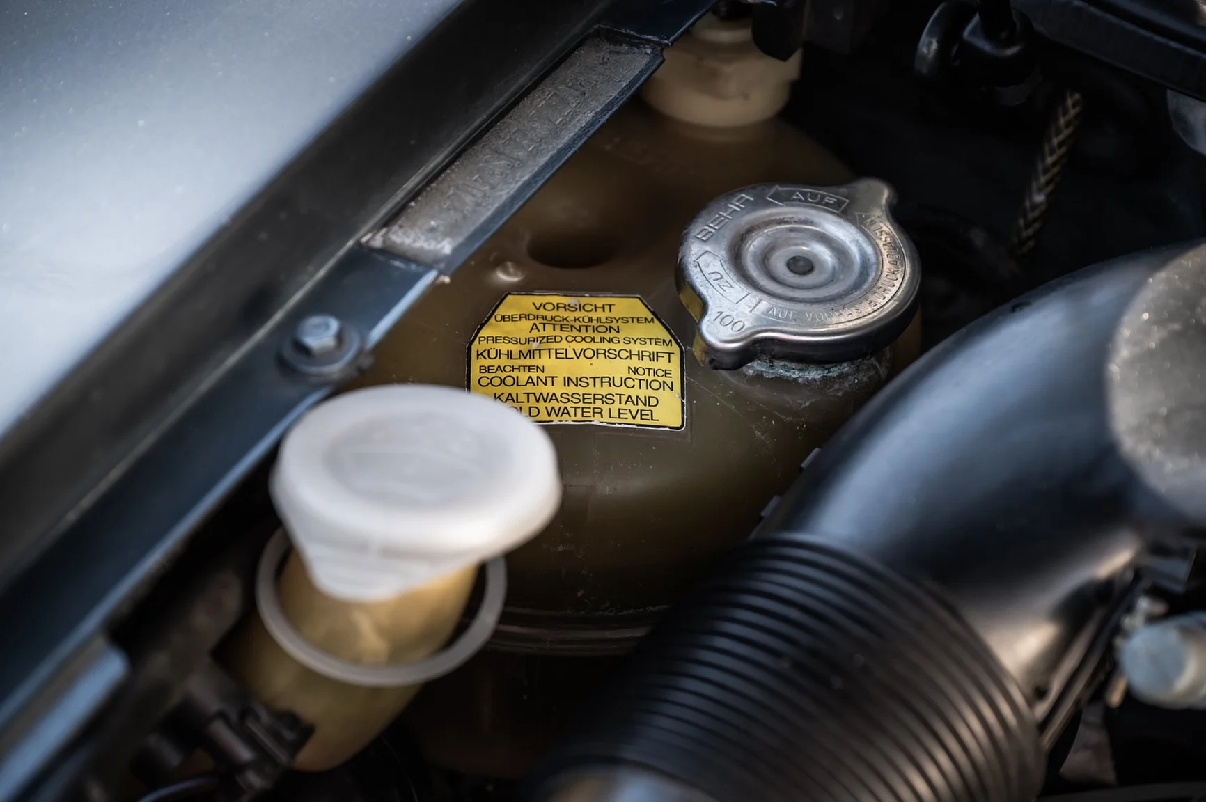 Image of 1988 Porsche 928 S4 (6) mechanics