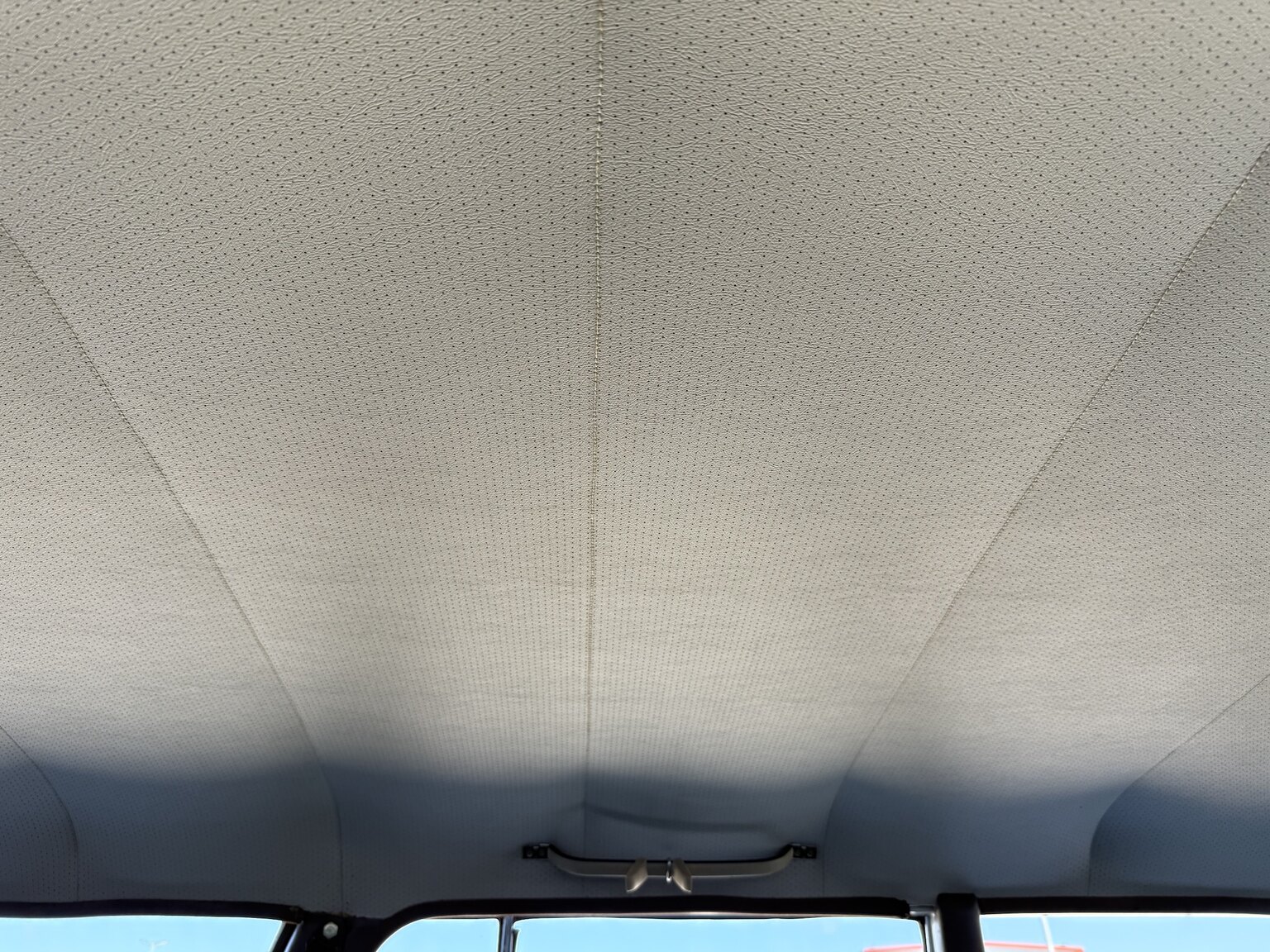 Interior image of 1967 Mercedes-Benz 230 Safari