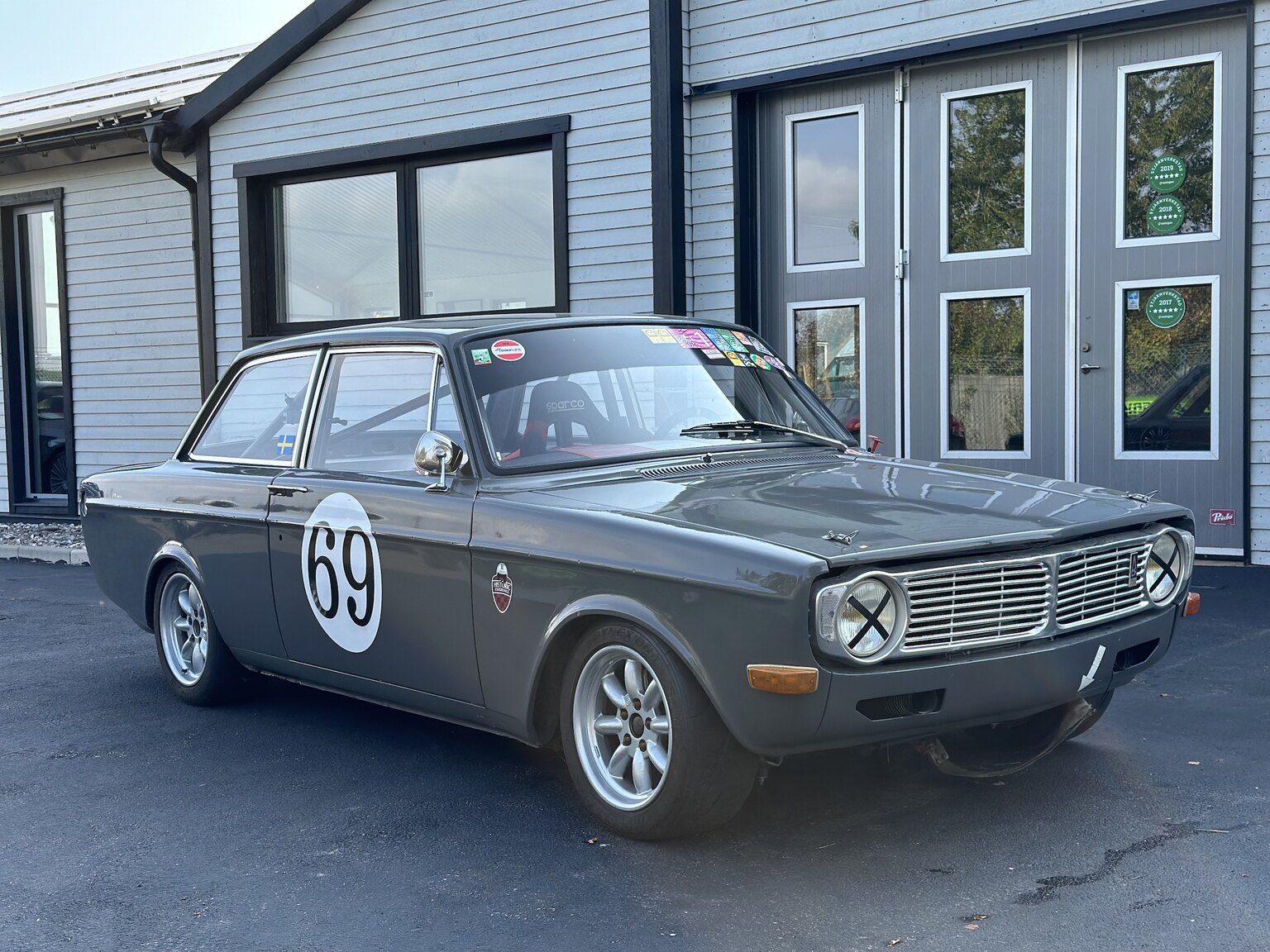 Exterior image of 1969 Volvo 142 race car