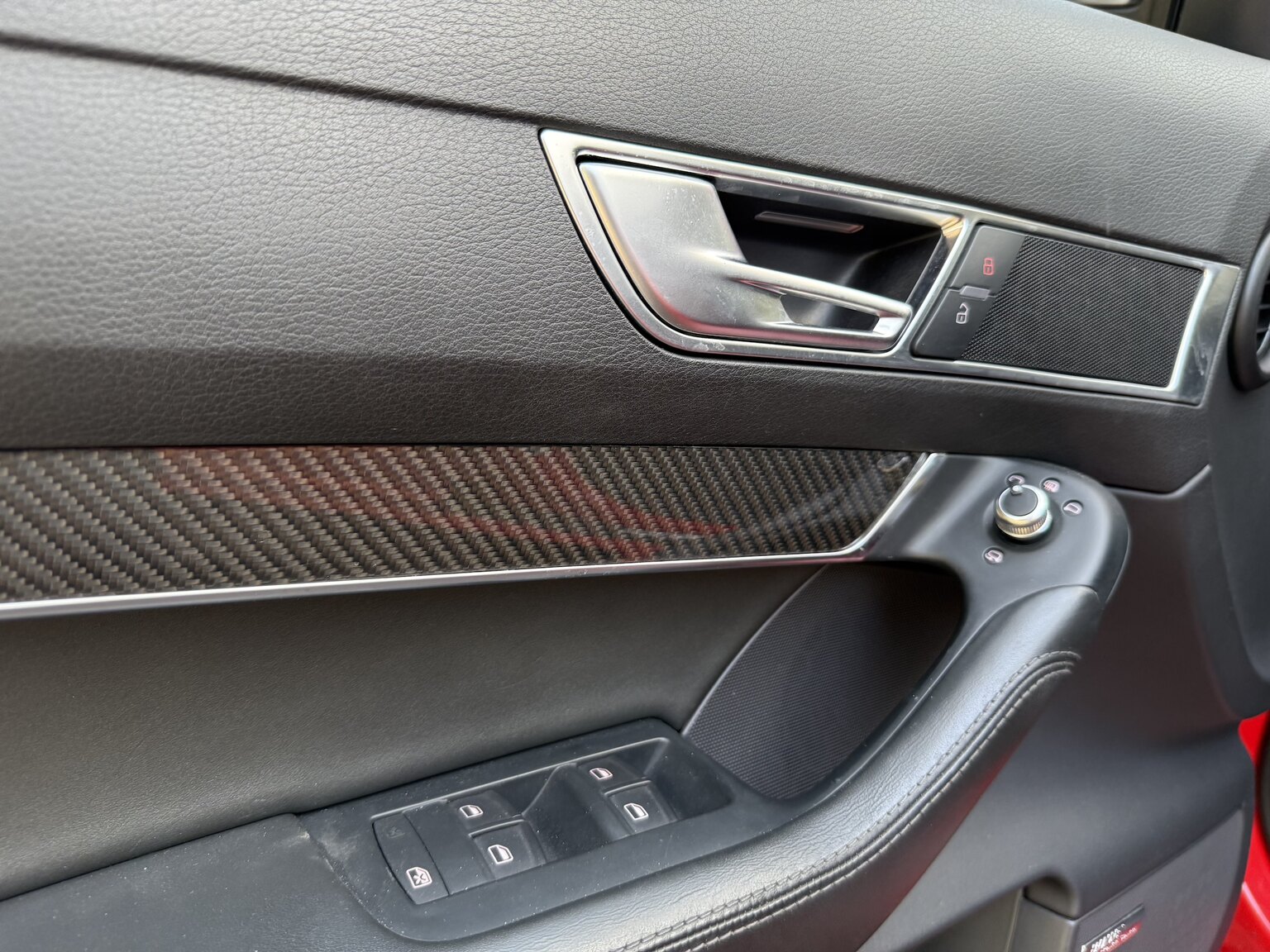 Interior image of 2010 Audi RS6 Avant V10 Quattro