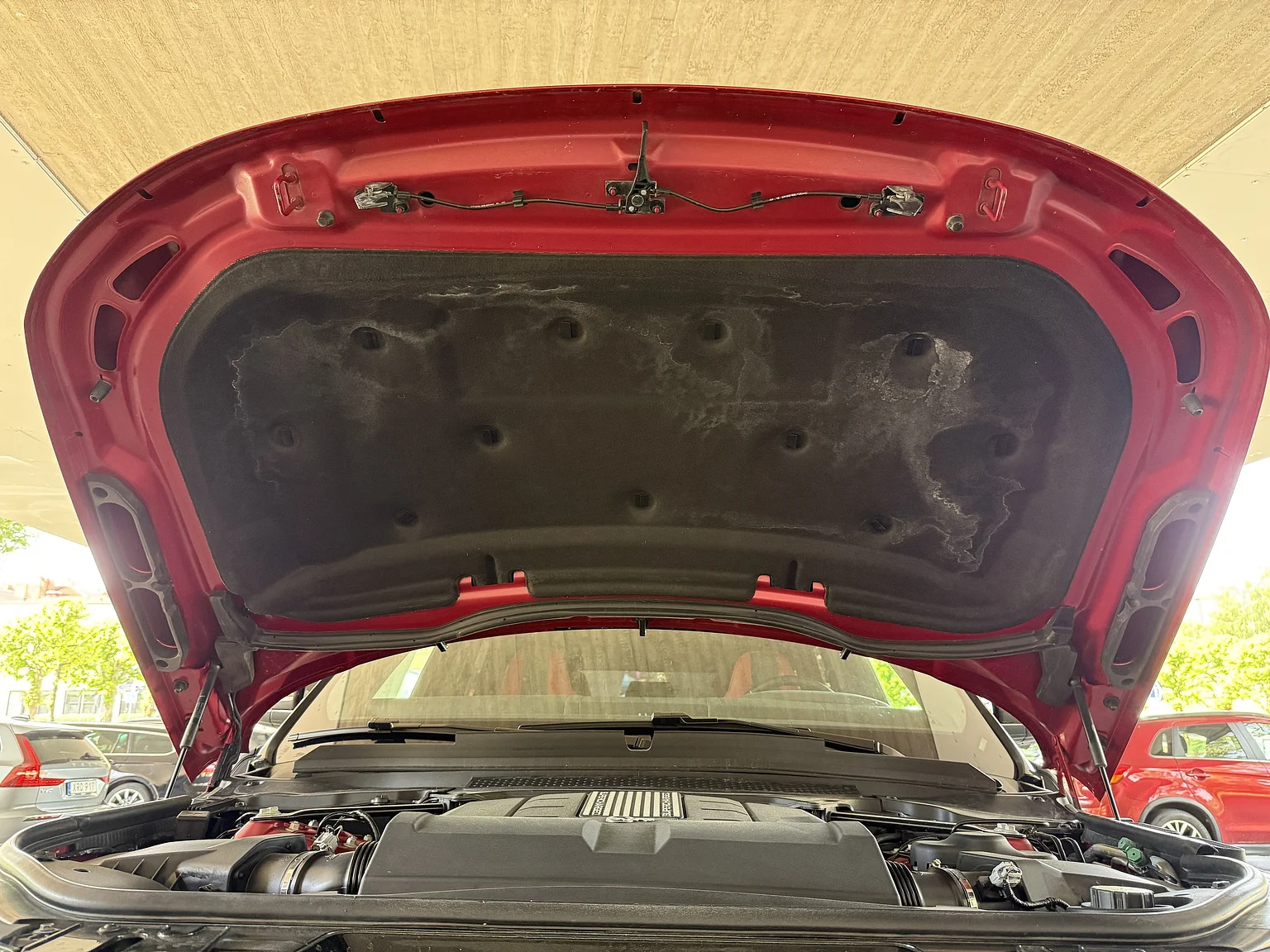 Image of 2017 Range Rover Sport SVR (11) mechanics