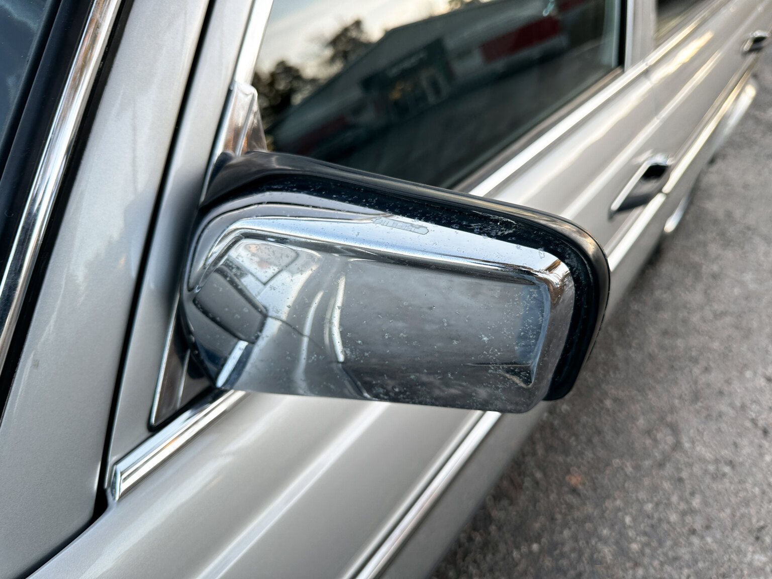 Aussenfoto 1978 Mercedes-Benz 250