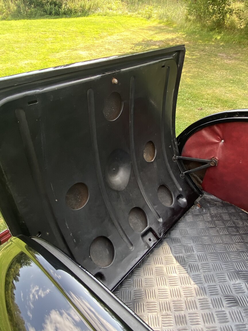 Aussenfoto 1932 Ford 32 deuce sport coupé (Hot Rod)