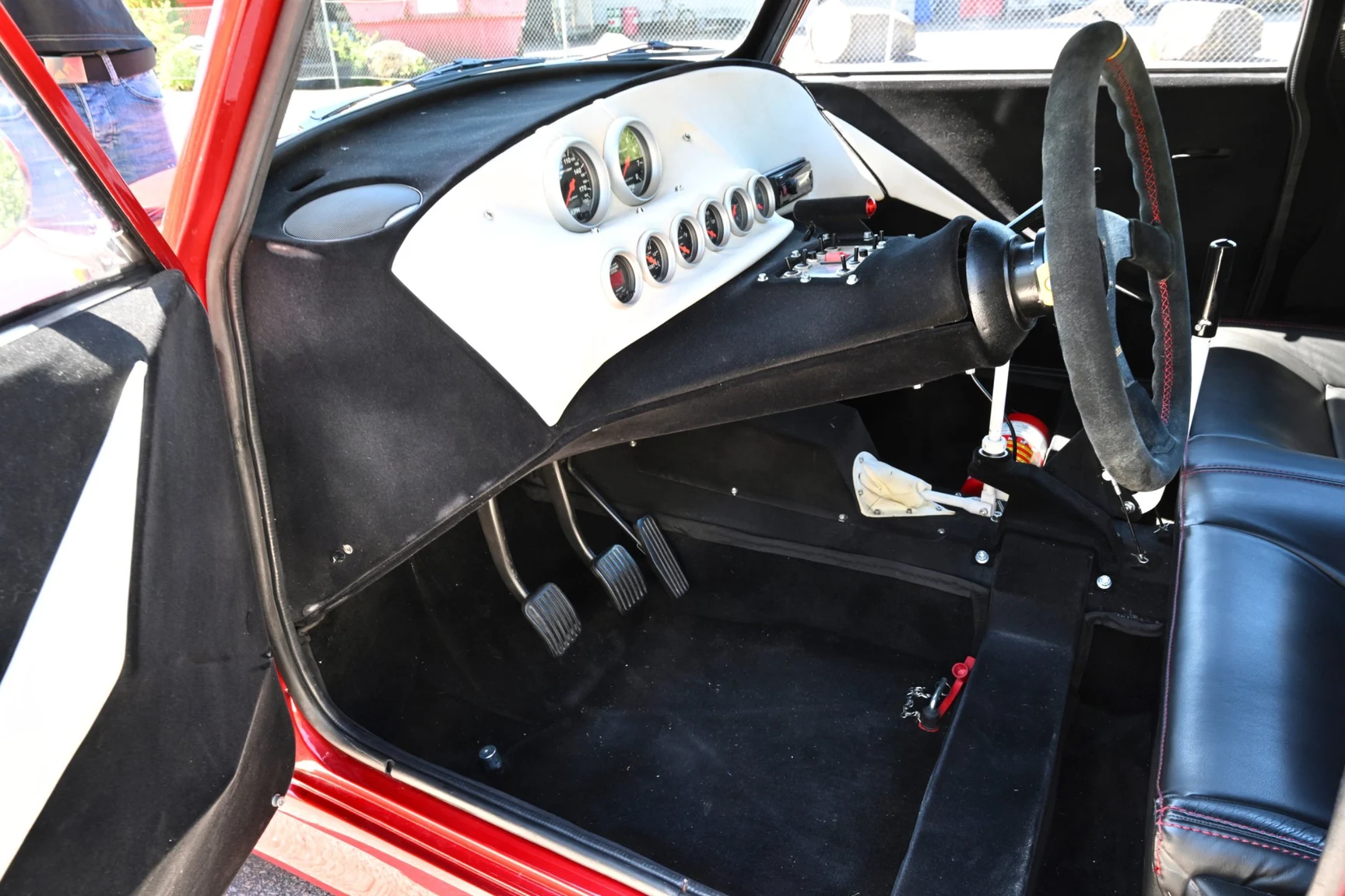 Innenraumfoto von 2013 Mini Cooper Turbo RWD (6)