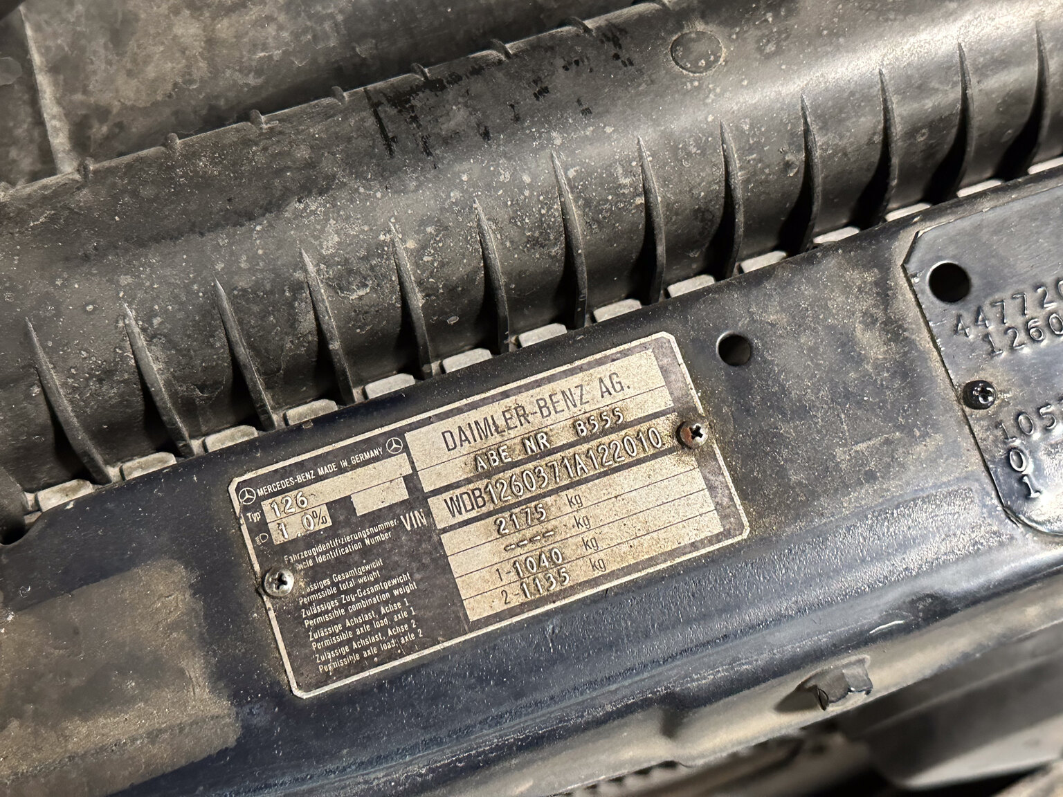 Image of 1985 Mercedes-Benz 500 SEL mechanics