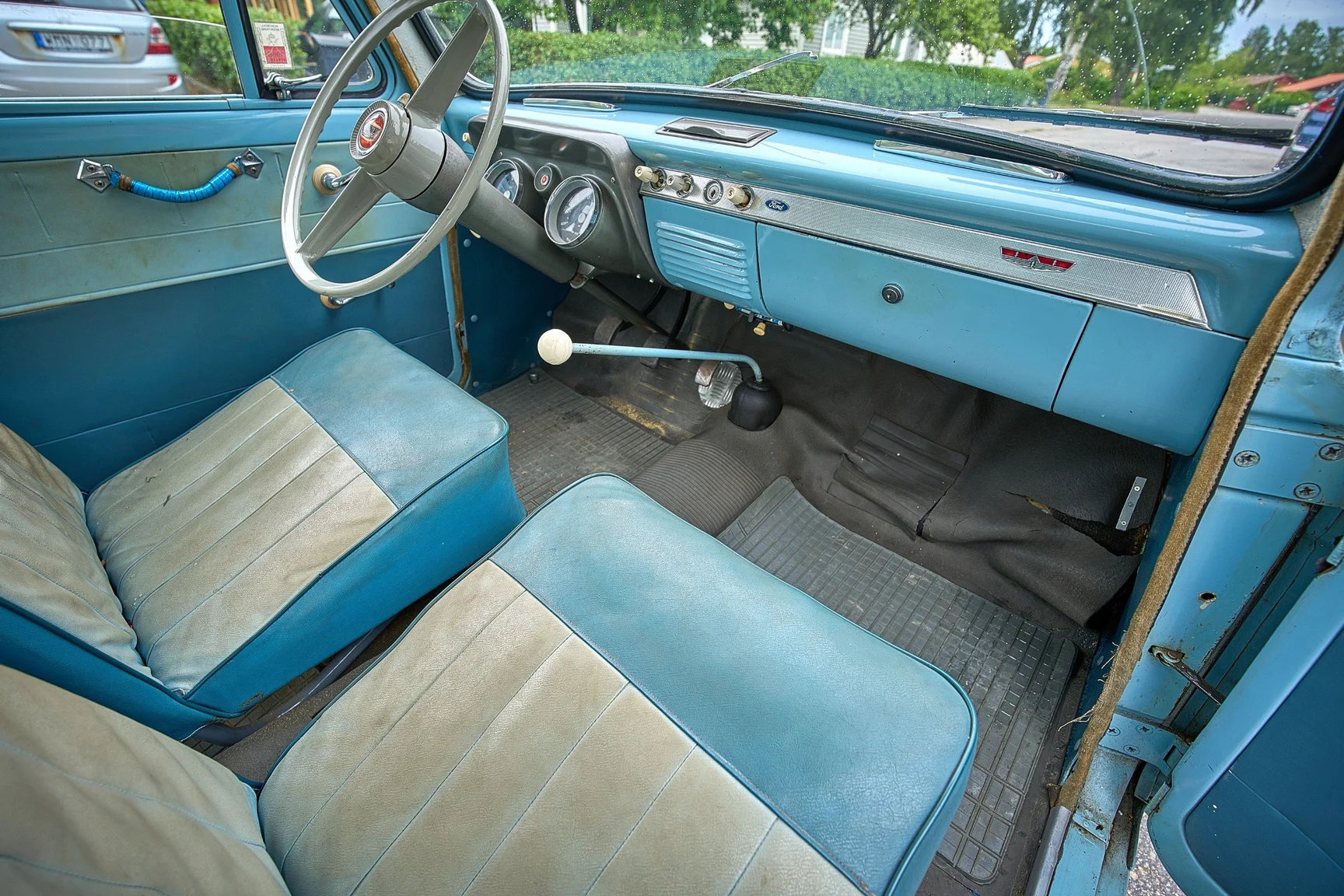 Interiörbild 1958 Ford Anglia (14)