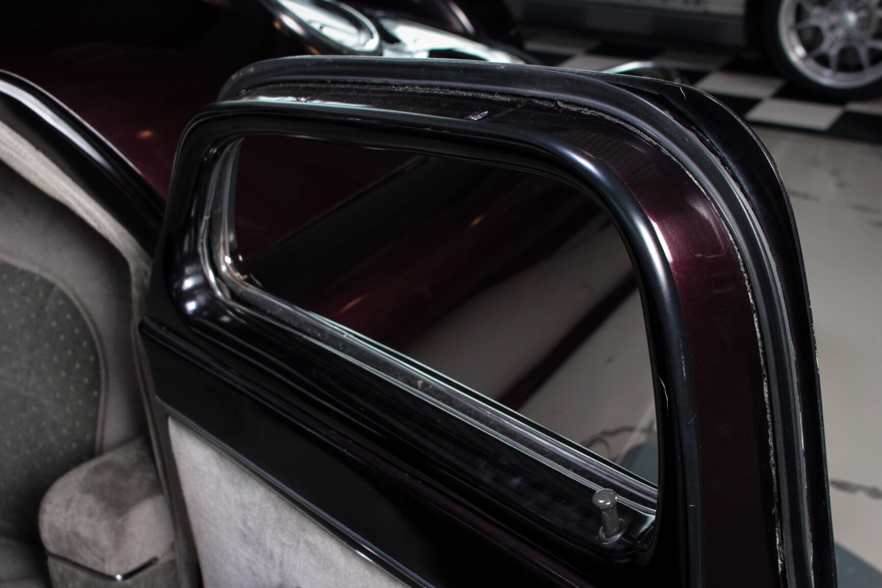 Interior image of 1951 Lincoln Cosmopolitan 