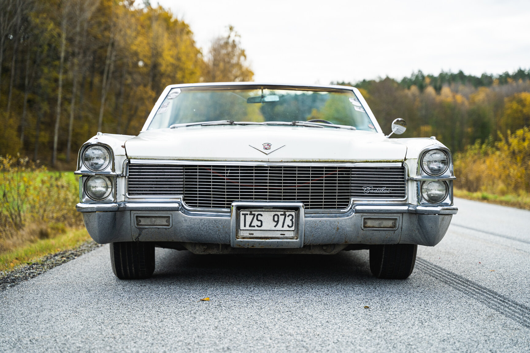 Exteriörbild på 1965 Cadillac De Ville convertible