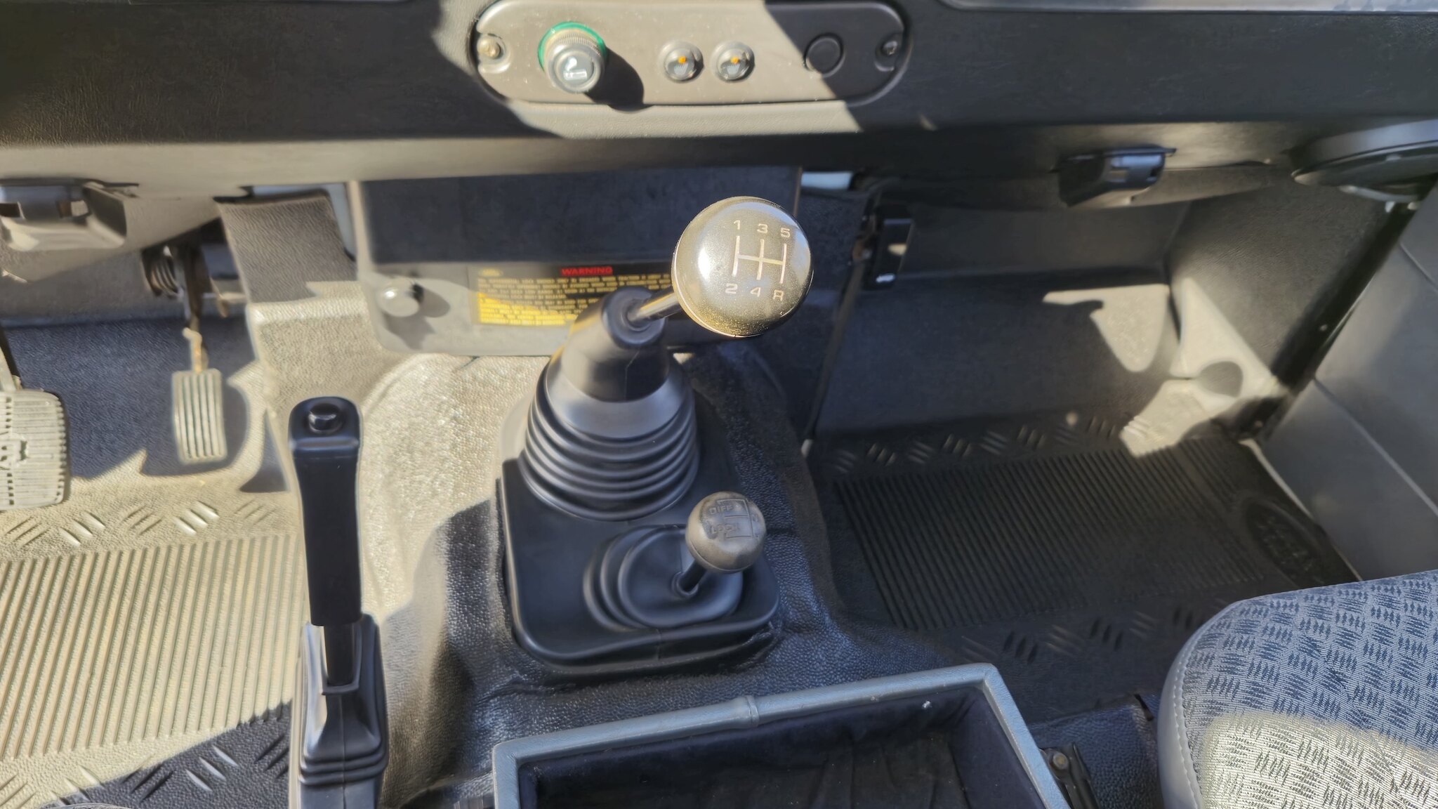 Interiörbild 1999 Land Rover Defender Single Cab Pickup