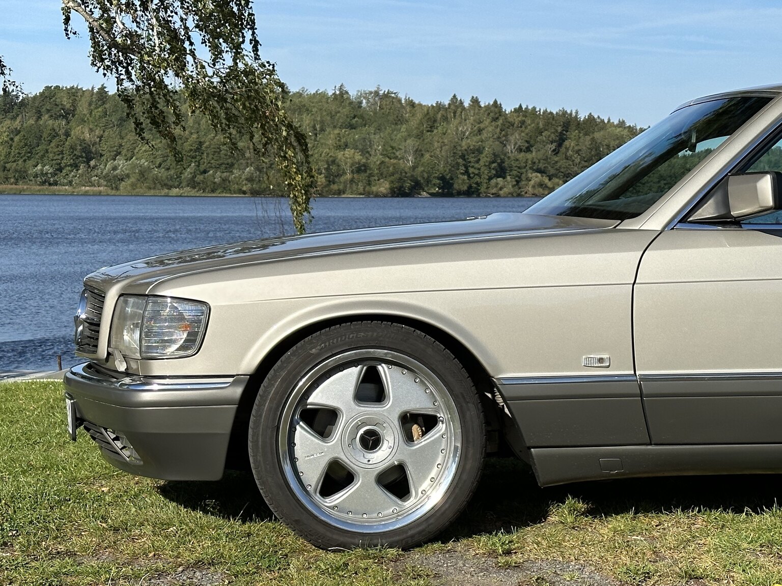 Aussenfoto 1986 Mercedes-Benz 500 SEC (17)
