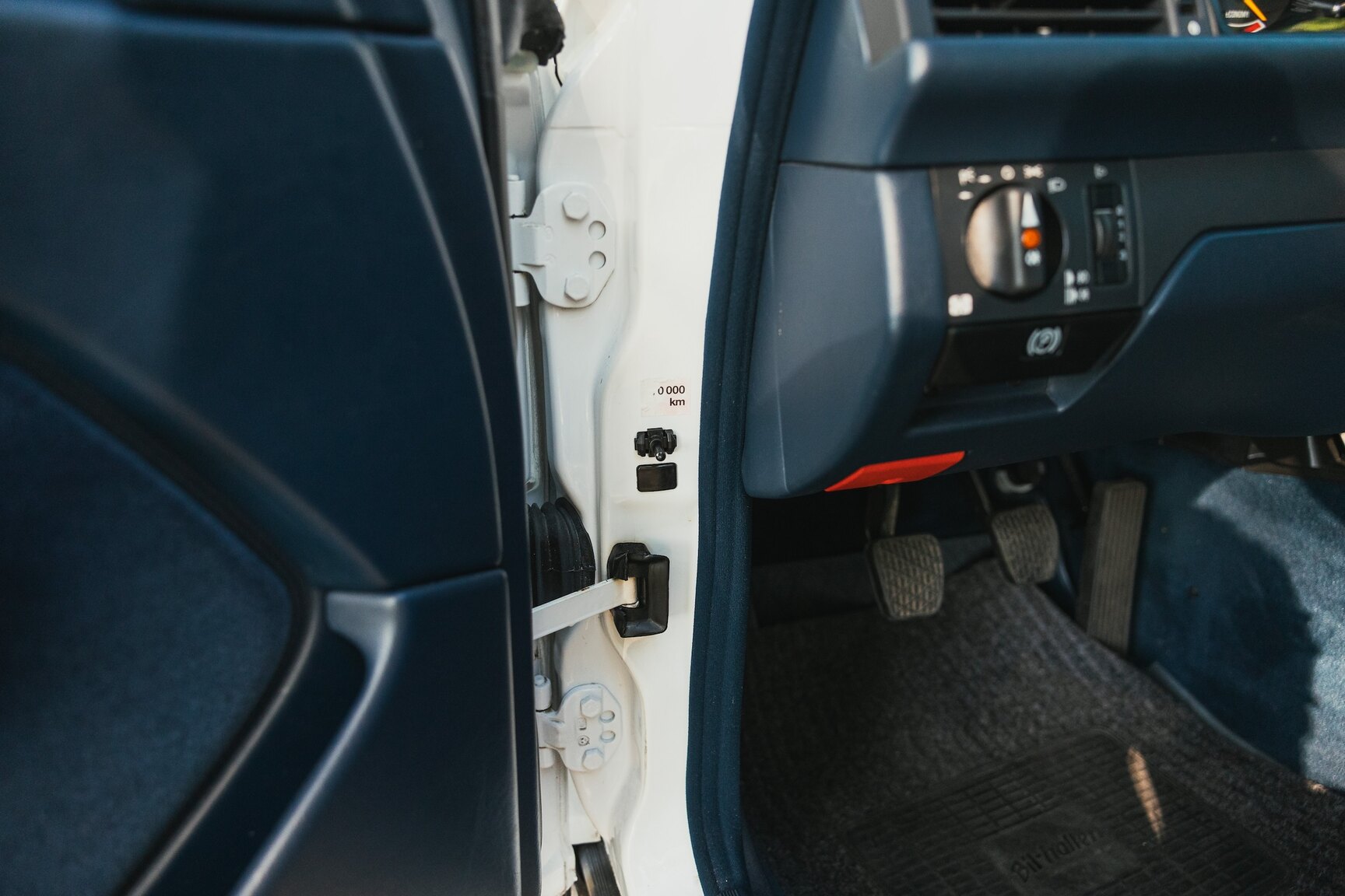 Interiörbild 1987 Mercedes-Benz 230E